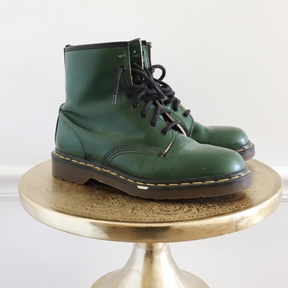 Dr. Martens Shoes - Doc Martens Green Airwair Grunge Punk Boot